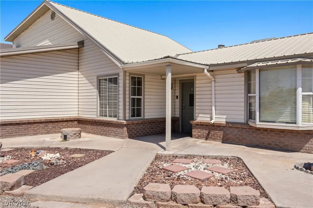 750 Leming Avenue Overton, NV 89040