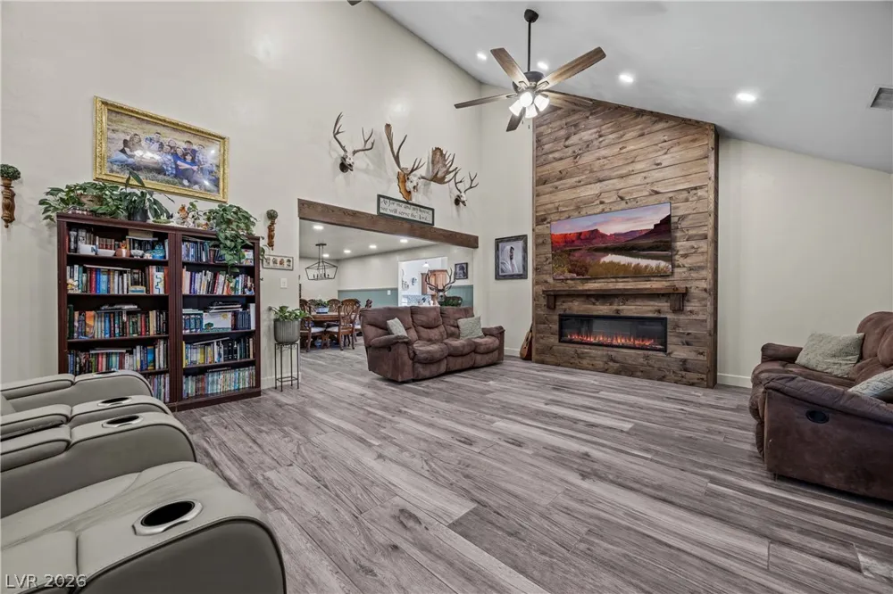 750 Leming Avenue Overton, NV 89040