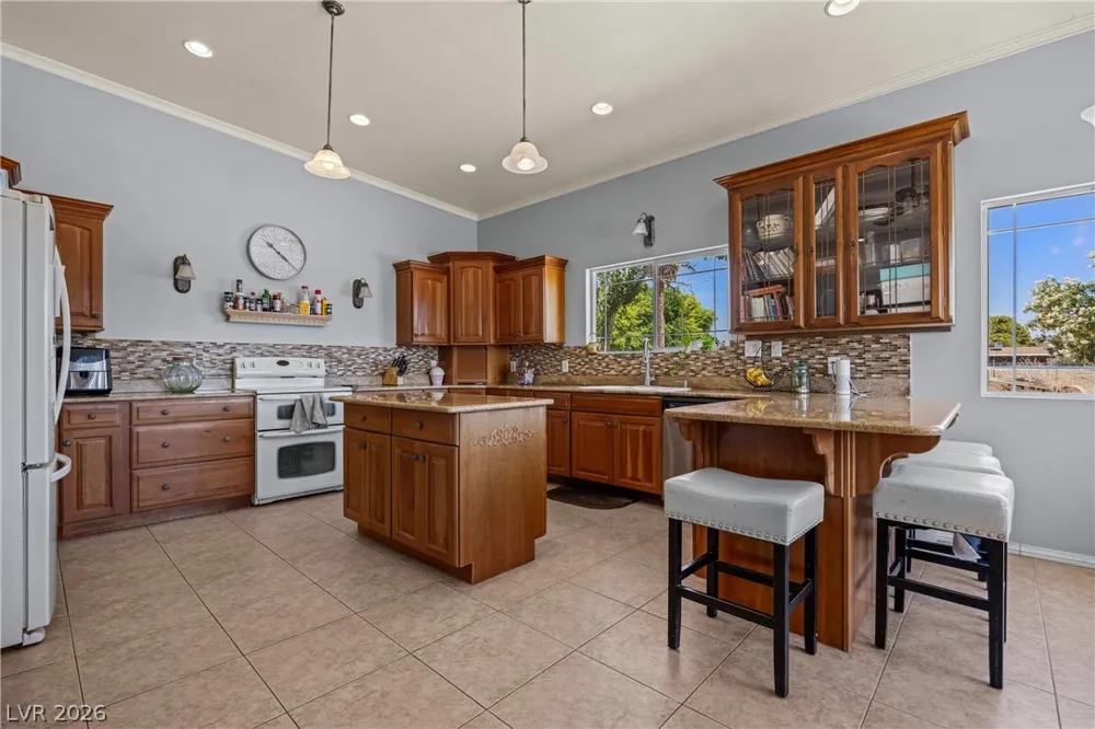 750 Leming Avenue Overton, NV 89040