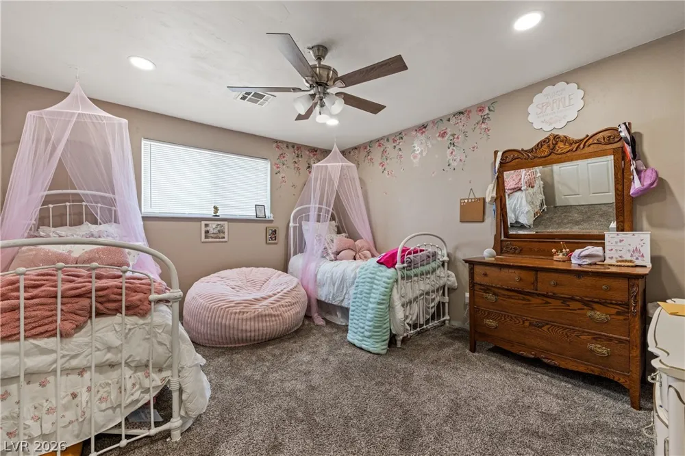 750 Leming Avenue Overton, NV 89040