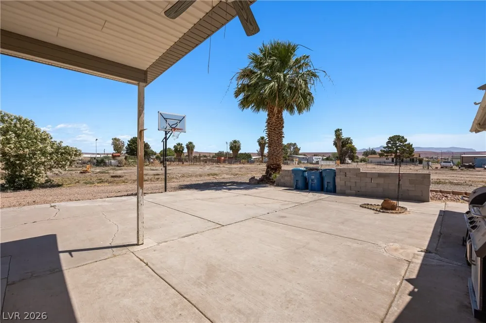750 Leming Avenue Overton, NV 89040