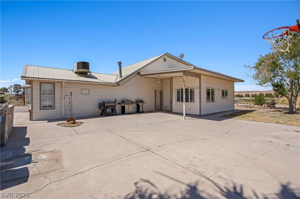750 Leming Avenue Overton, NV 89040