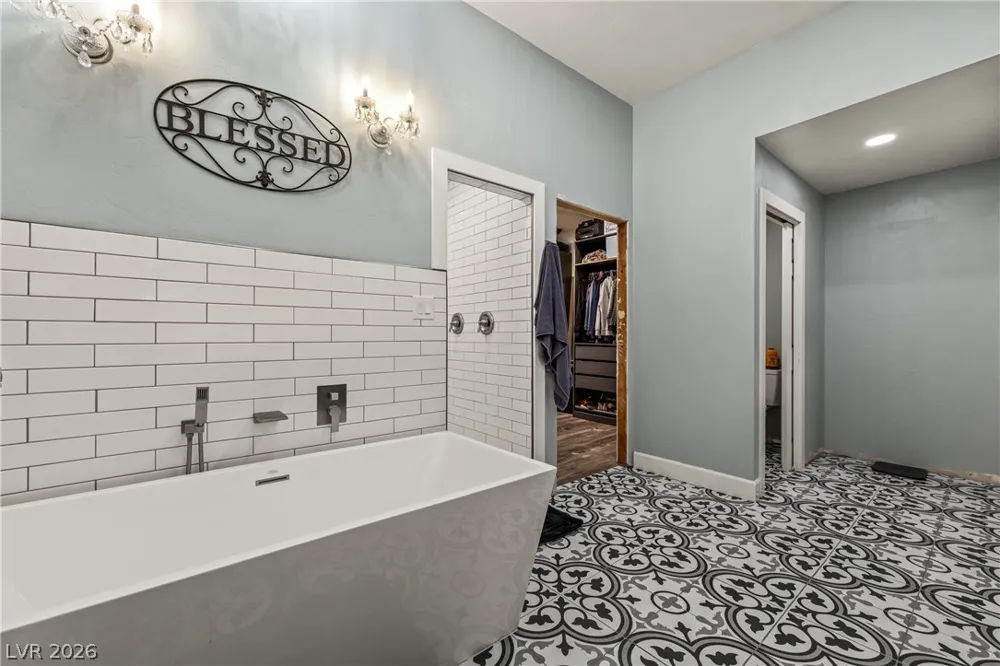 750 Leming Avenue Overton, NV 89040