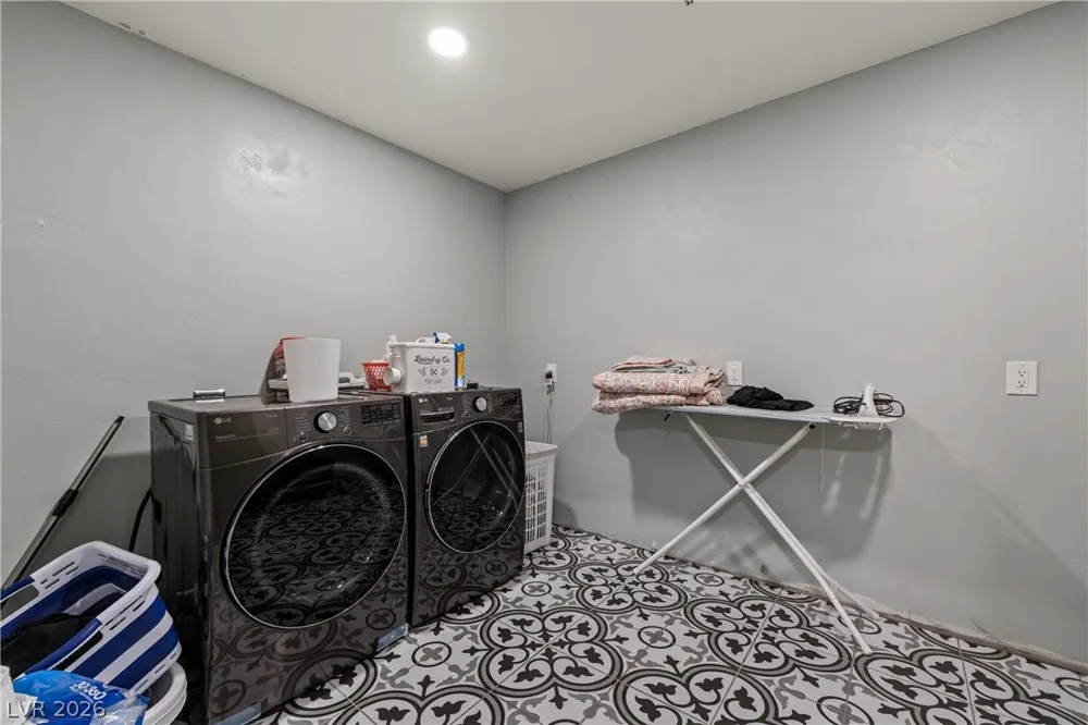 750 Leming Avenue Overton, NV 89040