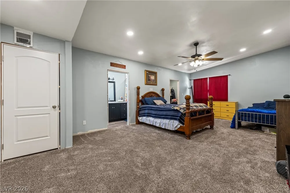 750 Leming Avenue Overton, NV 89040