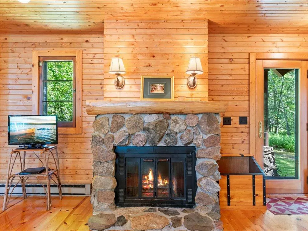 1227 Sunset Hill Road NE Outing, MN 56662