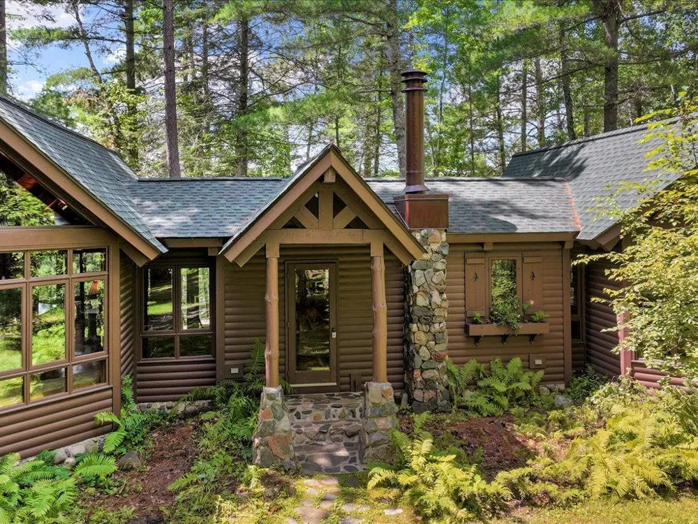 1227 Sunset Hill Road NE Outing, MN 56662