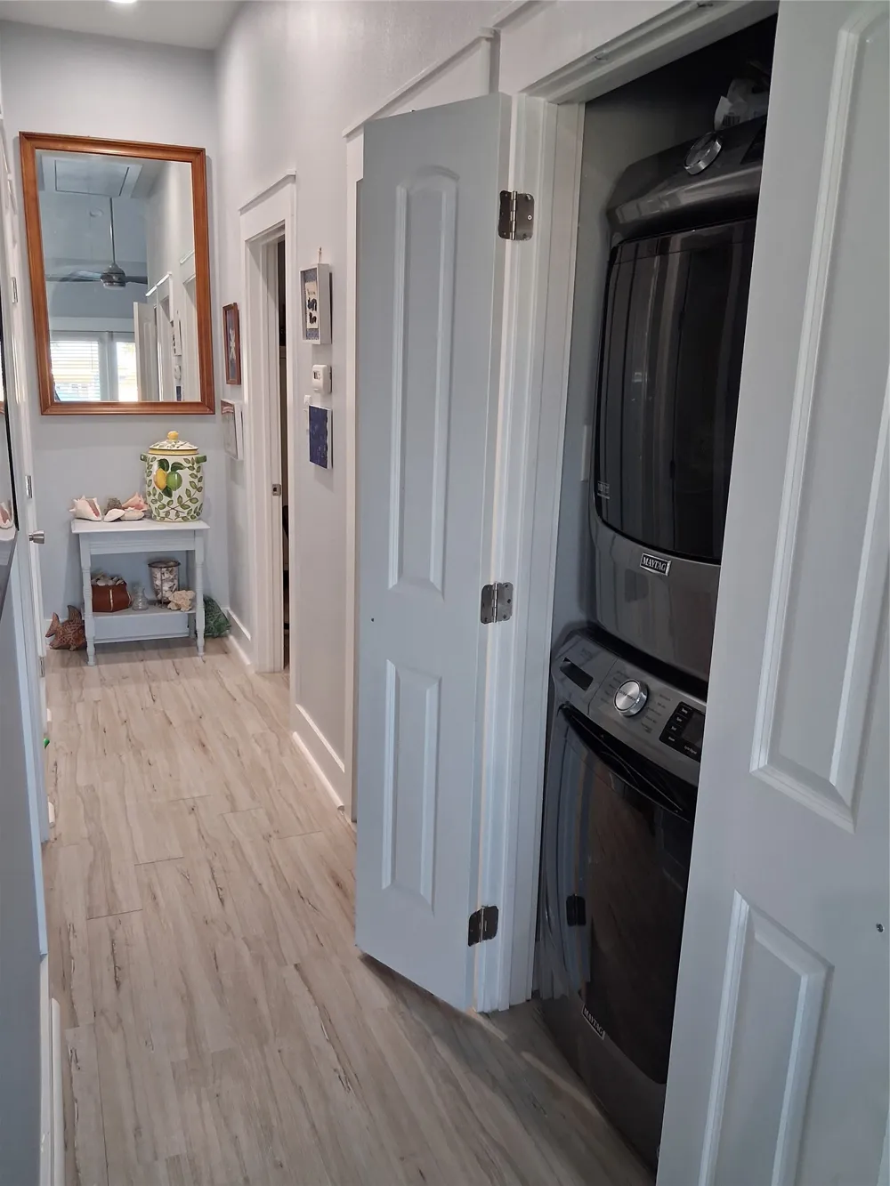 16715 Tahiti Way Jamaica Beach, TX 77554
