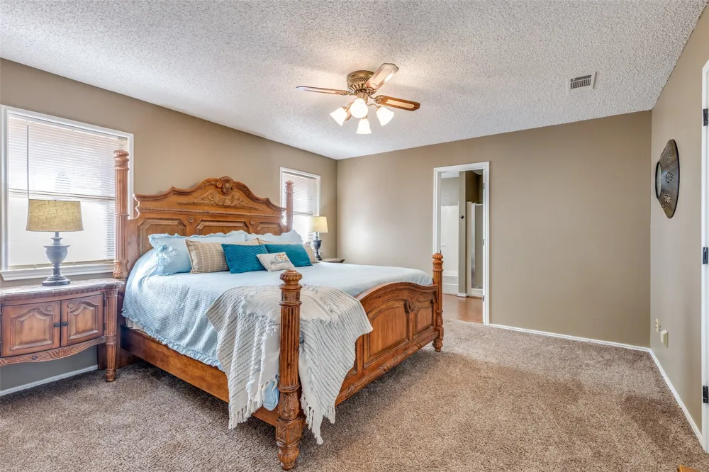 963 County Road 1340 Chico, TX 76431