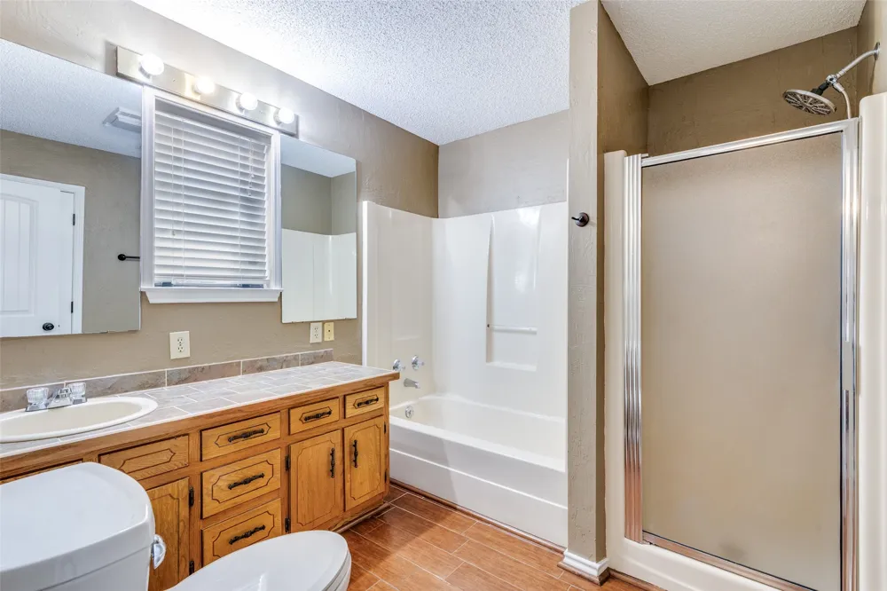 963 County Road 1340 Chico, TX 76431