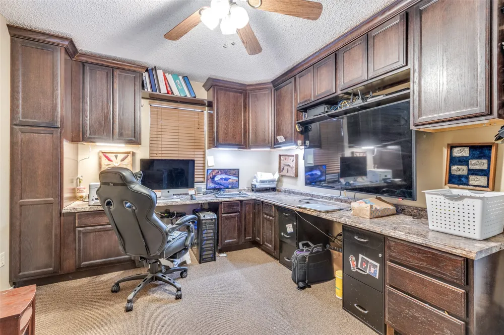 963 County Road 1340 Chico, TX 76431