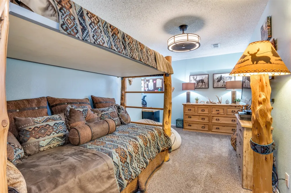 963 County Road 1340 Chico, TX 76431