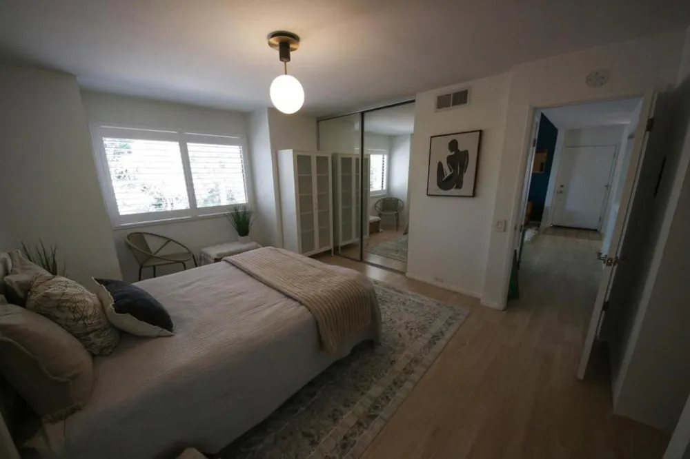 546 Woodside Oaks #6 Sacramento, CA 95825