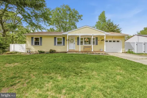402 CEDAR DRIVE