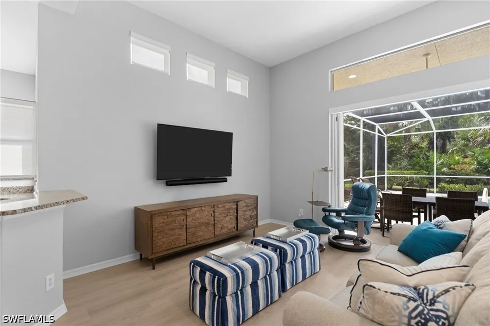 Winding Oaks Way Naples, FL 34109
