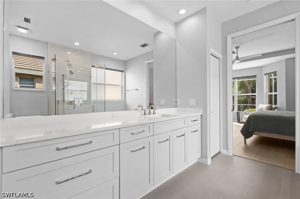 Winding Oaks Way Naples, FL 34109