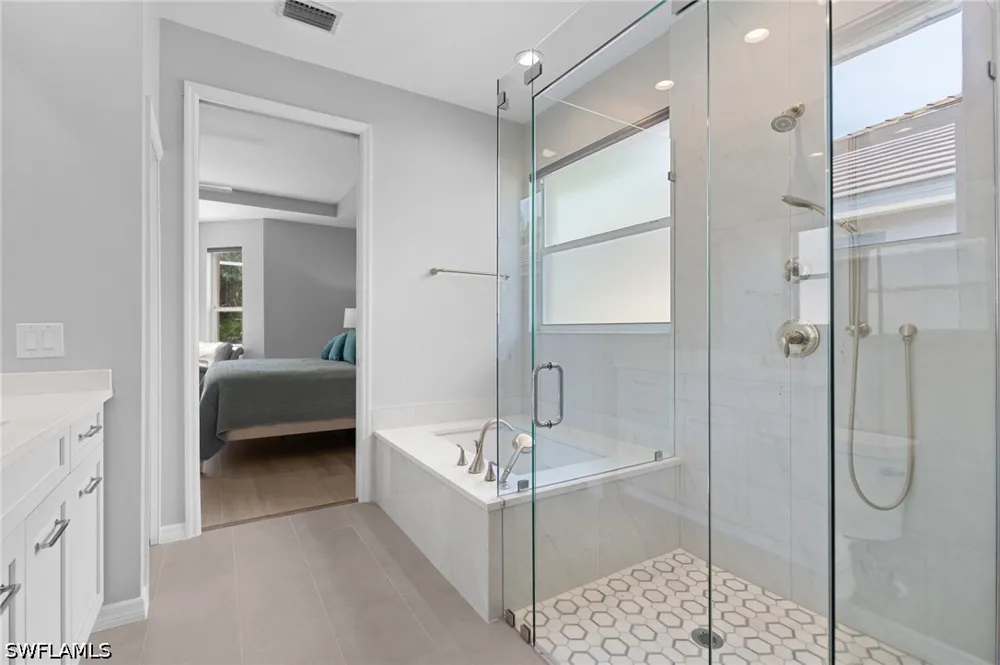 Winding Oaks Way Naples, FL 34109