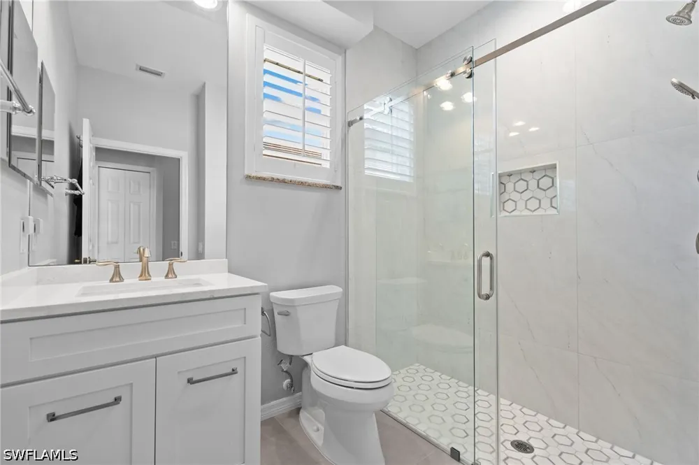 Winding Oaks Way Naples, FL 34109
