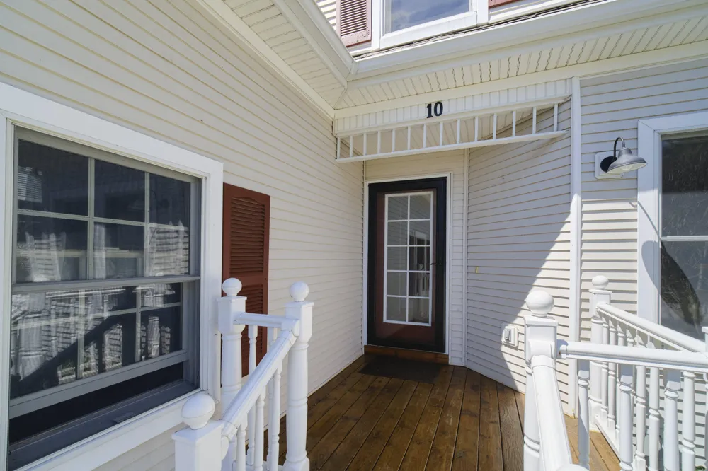 10 Cottage Lane Manistee City, MI 49660