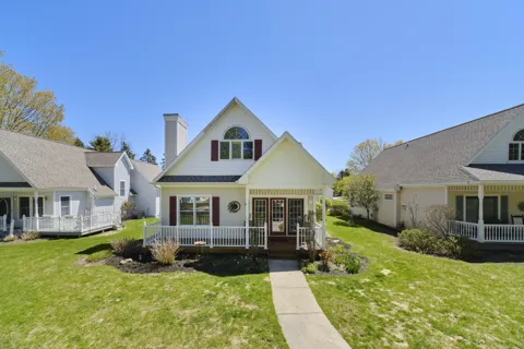 10 Cottage Lane