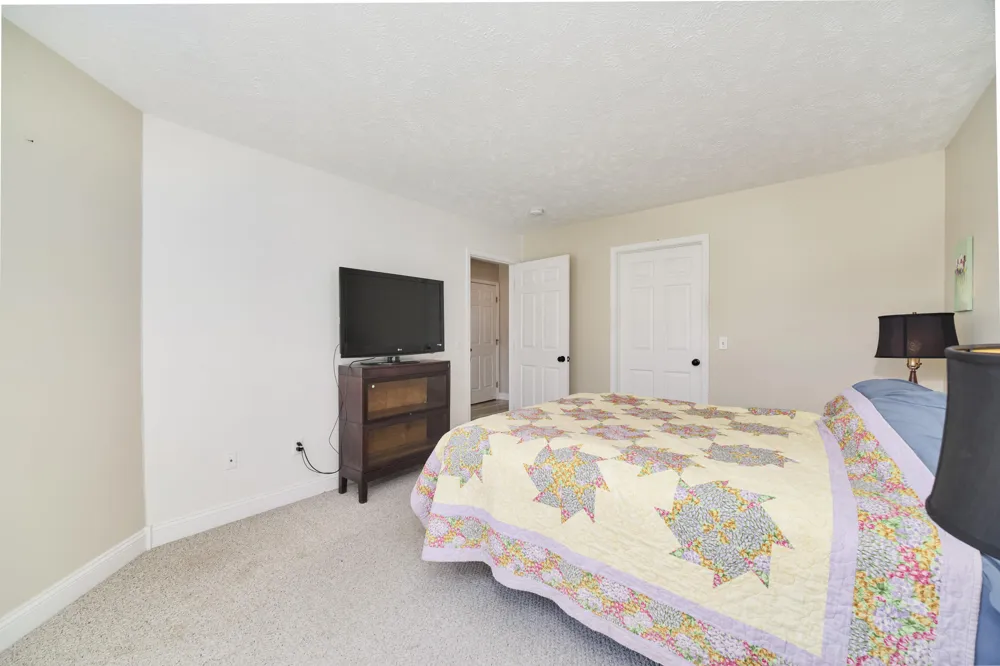 10 Cottage Lane Manistee City, MI 49660