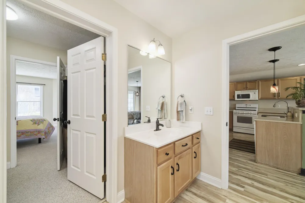 10 Cottage Lane Manistee City, MI 49660