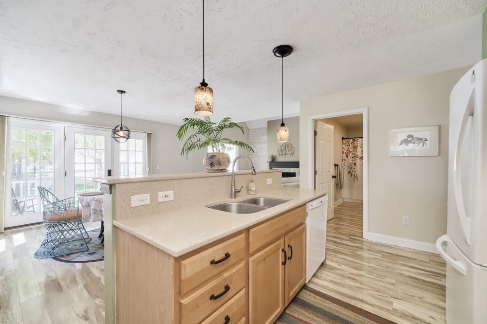 10 Cottage Lane Manistee City, MI 49660