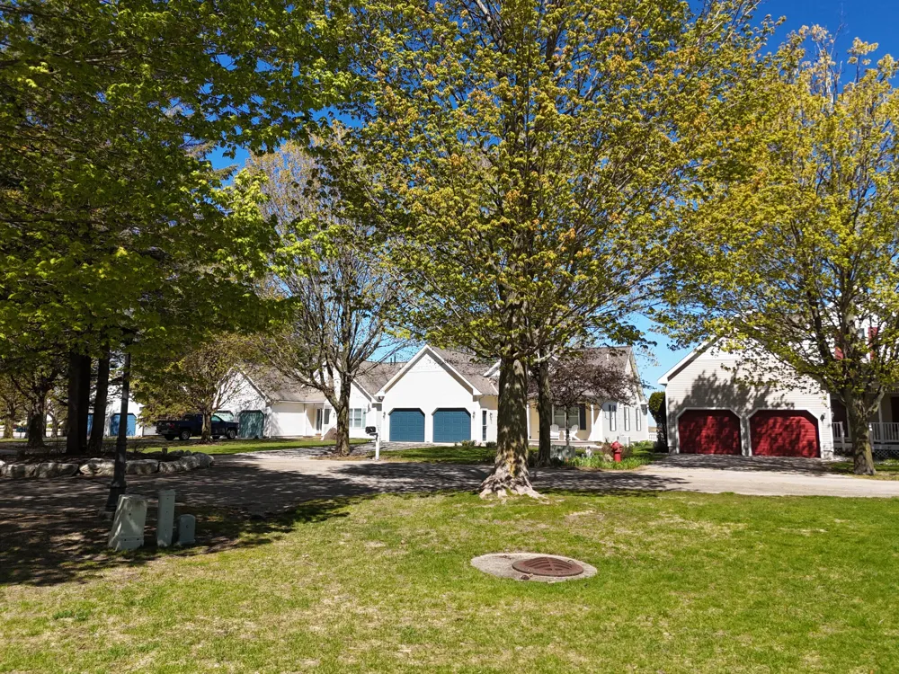 10 Cottage Lane Manistee City, MI 49660
