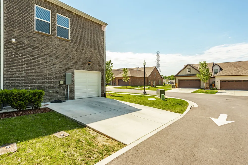 781 Coburg St Gallatin, TN 37066