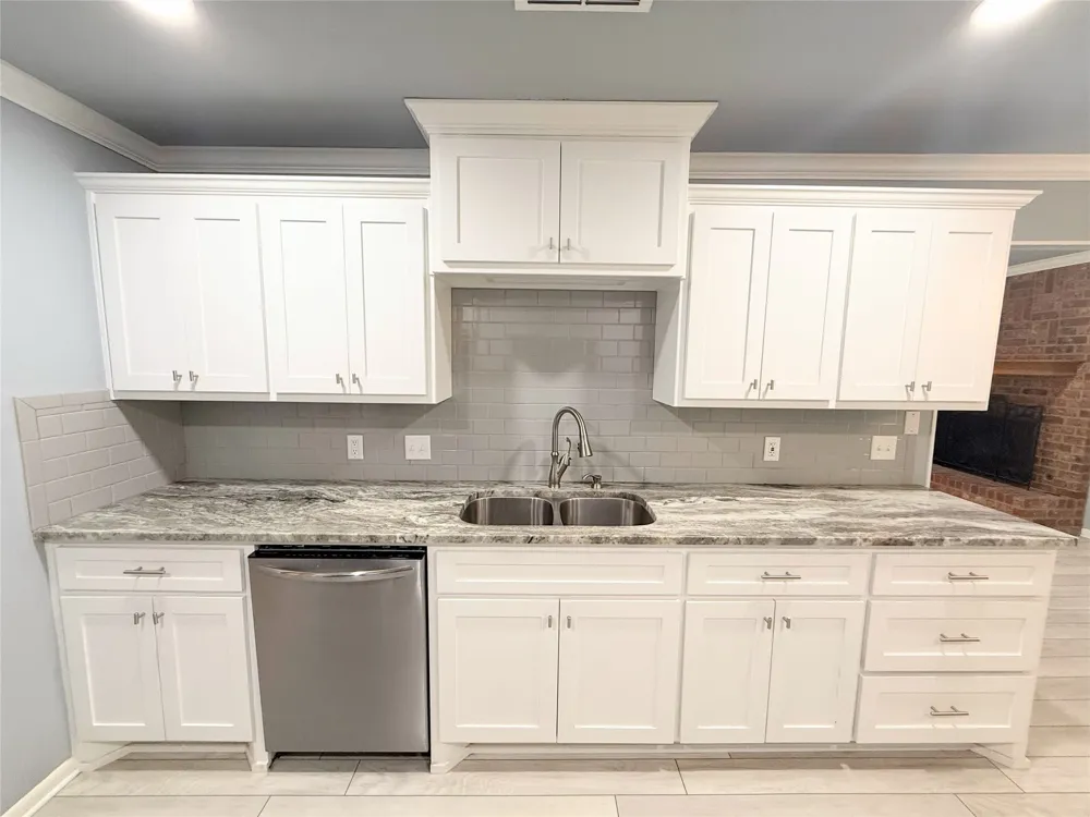 1111 Joel Street Groesbeck, TX 76642
