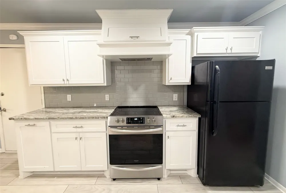 1111 Joel Street Groesbeck, TX 76642