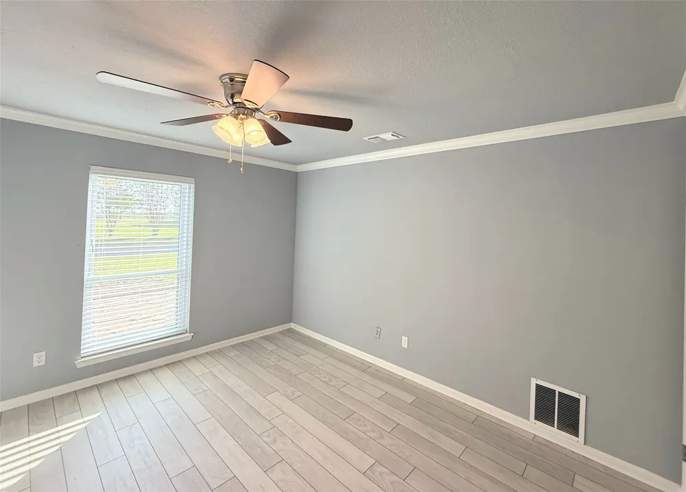 1111 Joel Street Groesbeck, TX 76642