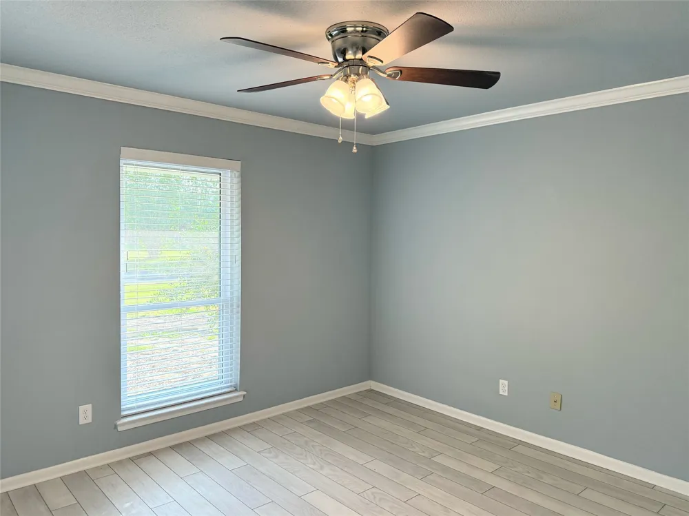 1111 Joel Street Groesbeck, TX 76642