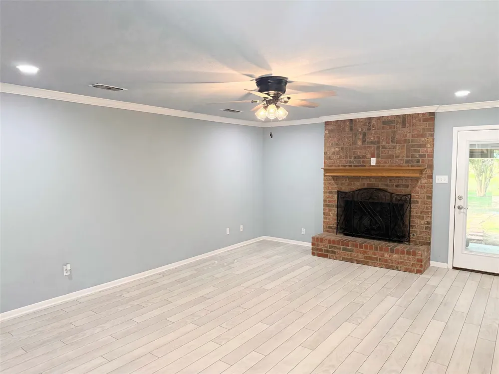1111 Joel Street Groesbeck, TX 76642