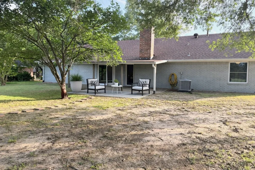 1111 Joel Street Groesbeck, TX 76642