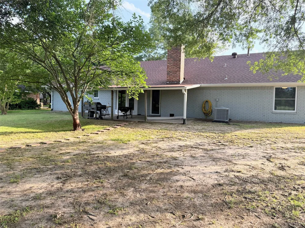 1111 Joel Street Groesbeck, TX 76642
