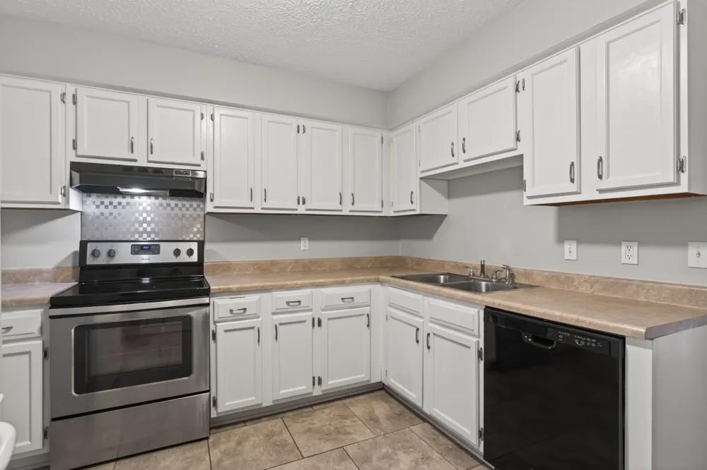 430 Walton Ferry Rd #200 Hendersonville, TN 37075