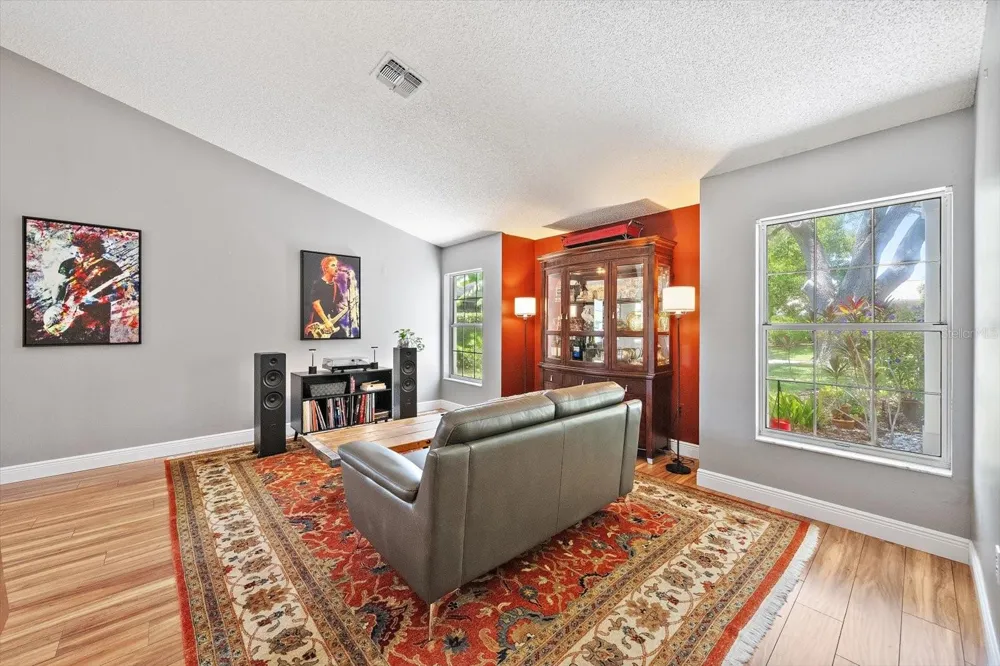 4732 MEADOWVIEW CIRCLE Sarasota, FL 34233