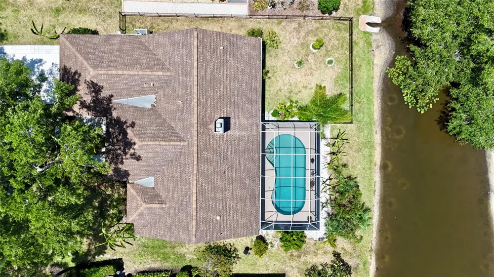 4732 MEADOWVIEW CIRCLE Sarasota, FL 34233