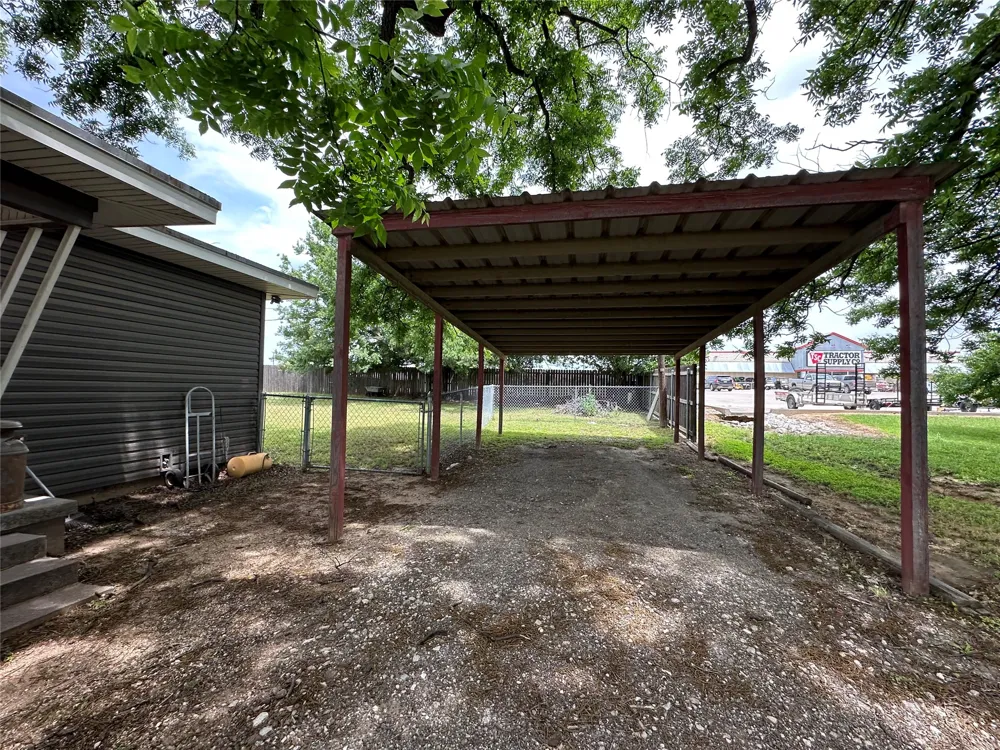 7350 Highway 67 #377N Comanche, TX 76442