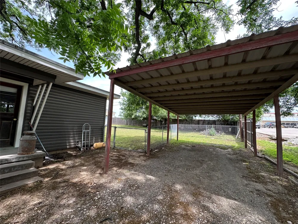7350 Highway 67 #377N Comanche, TX 76442