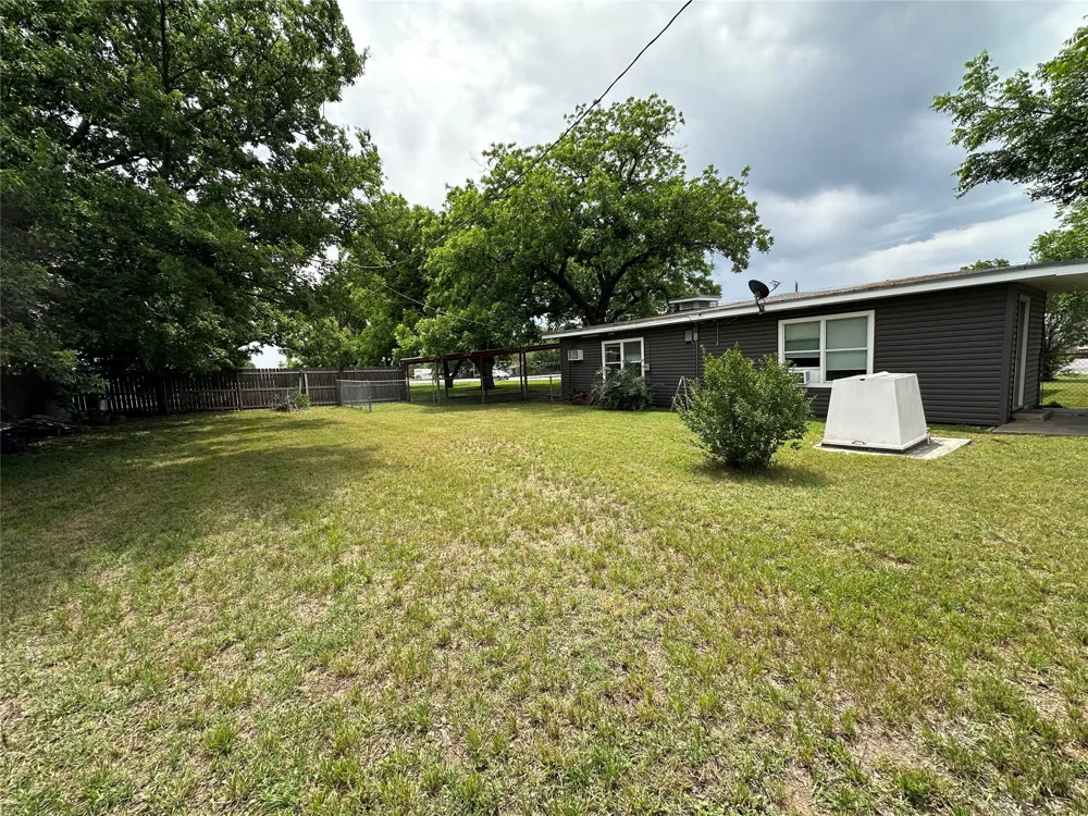 7350 Highway 67 #377N Comanche, TX 76442