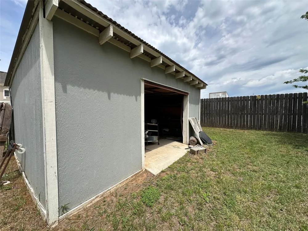 7350 Highway 67 #377N Comanche, TX 76442
