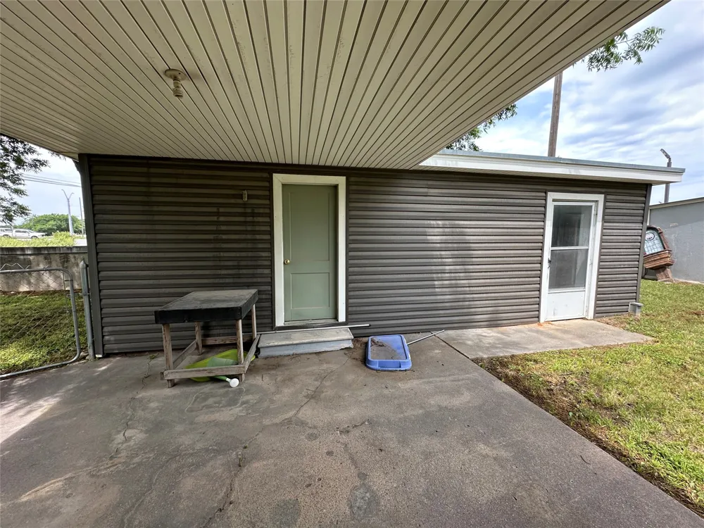 7350 Highway 67 #377N Comanche, TX 76442