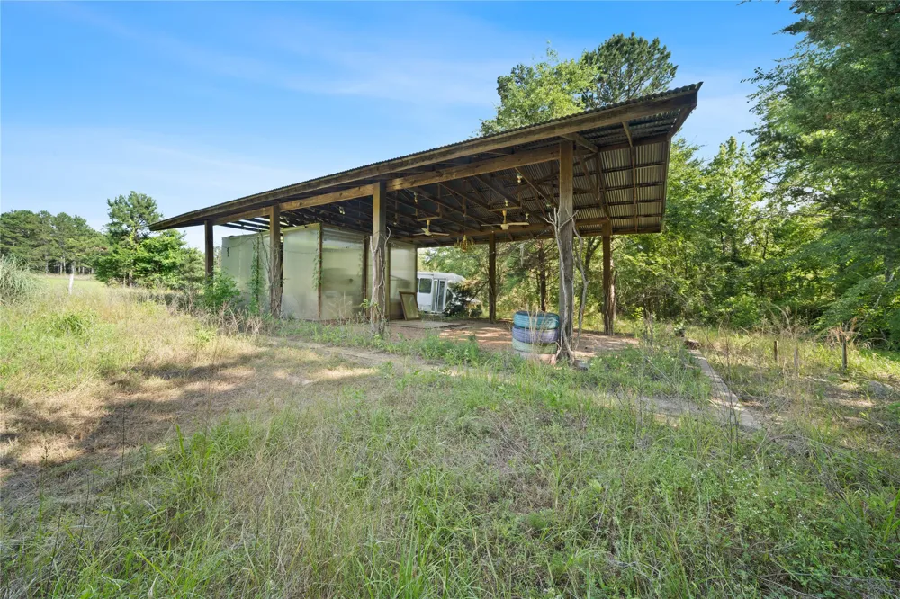 11314 FM 279 Chandler, TX 75758