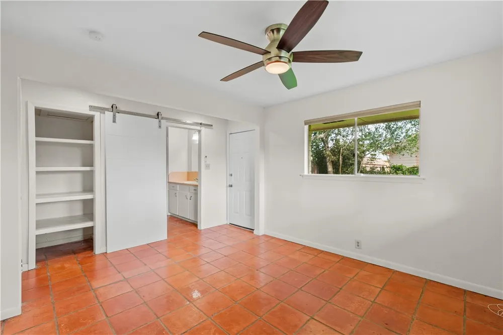 150 Santa Barbara Street Corpus Christi, TX 78411