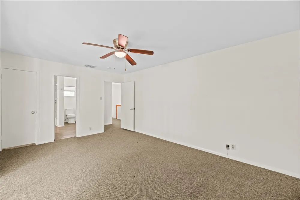 150 Santa Barbara Street Corpus Christi, TX 78411