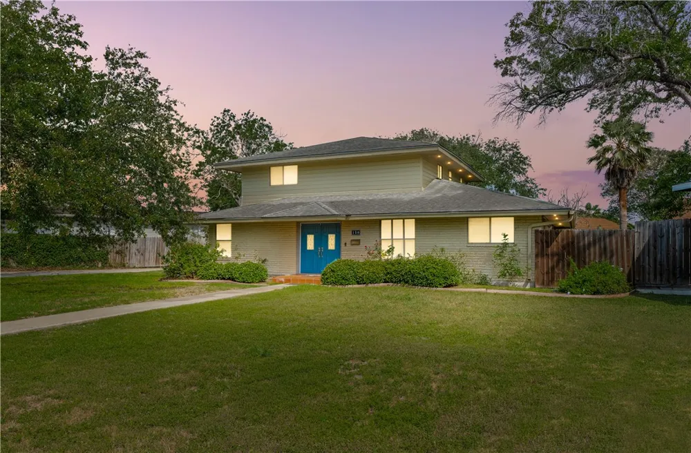 150 Santa Barbara Street Corpus Christi, TX 78411