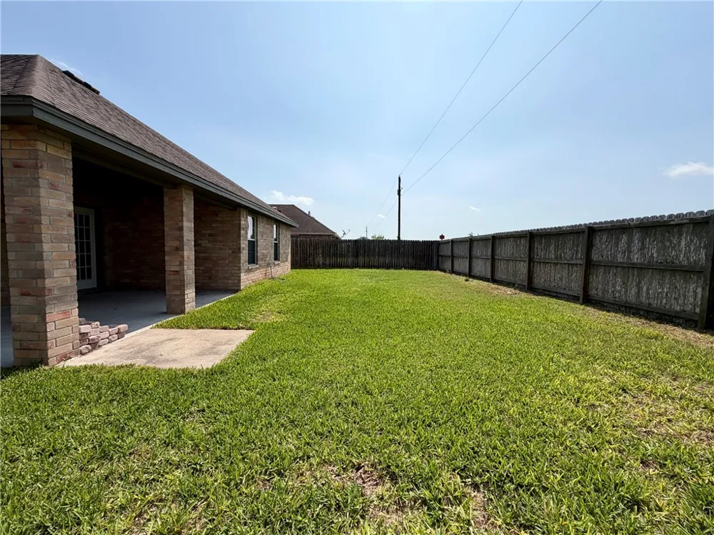 1907 Kelly Lane Kingsville, TX 78363