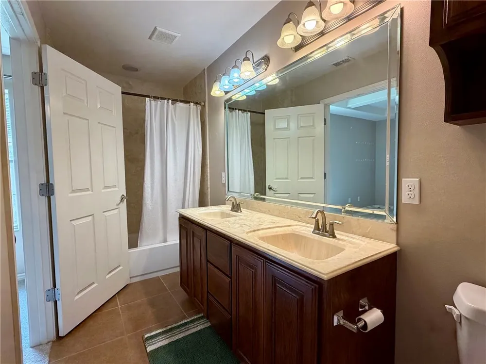 1907 Kelly Lane Kingsville, TX 78363